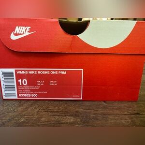 Women’s Nike Roshe One PRM